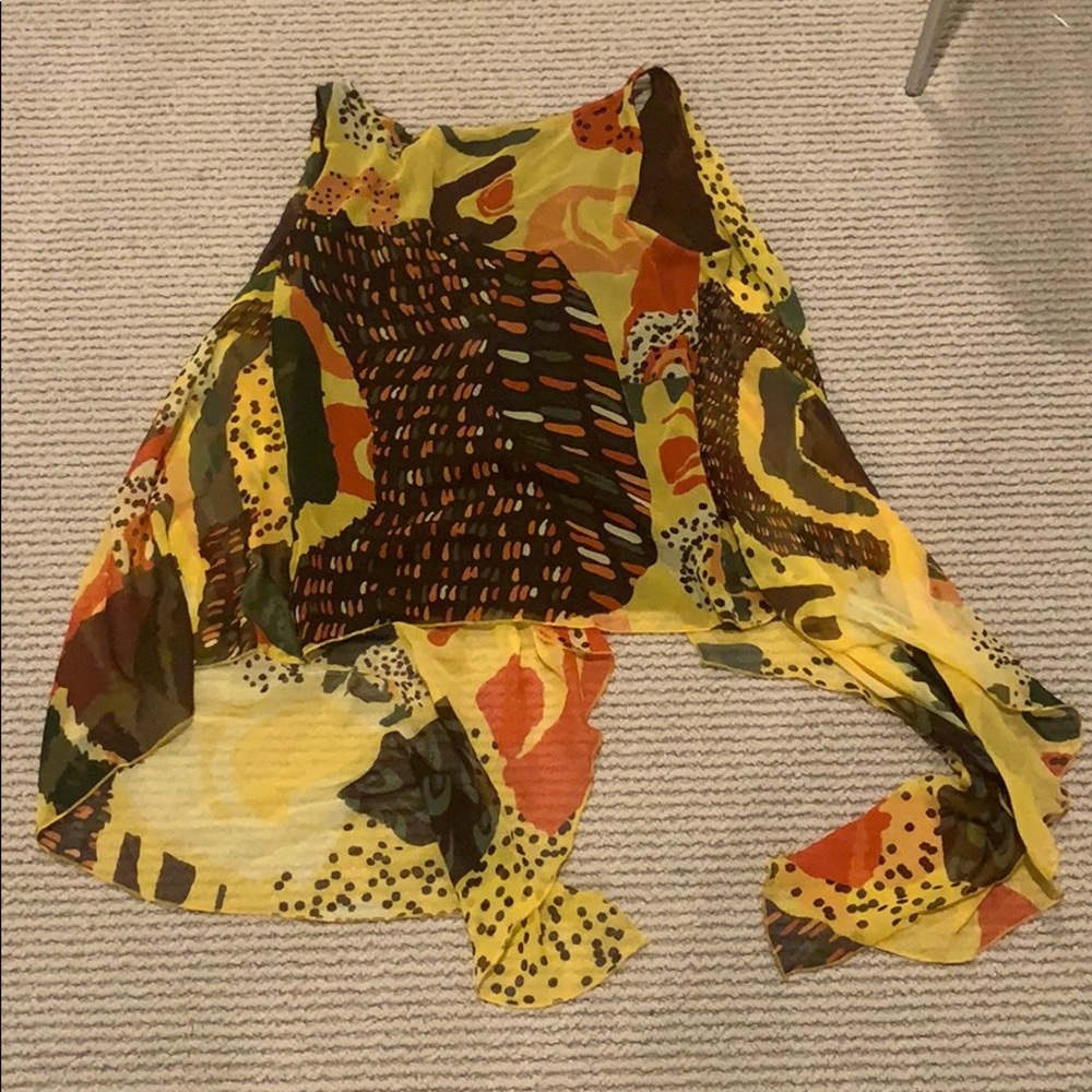 Fuzzy Flowy Tanktop - Picture 2 of 2
